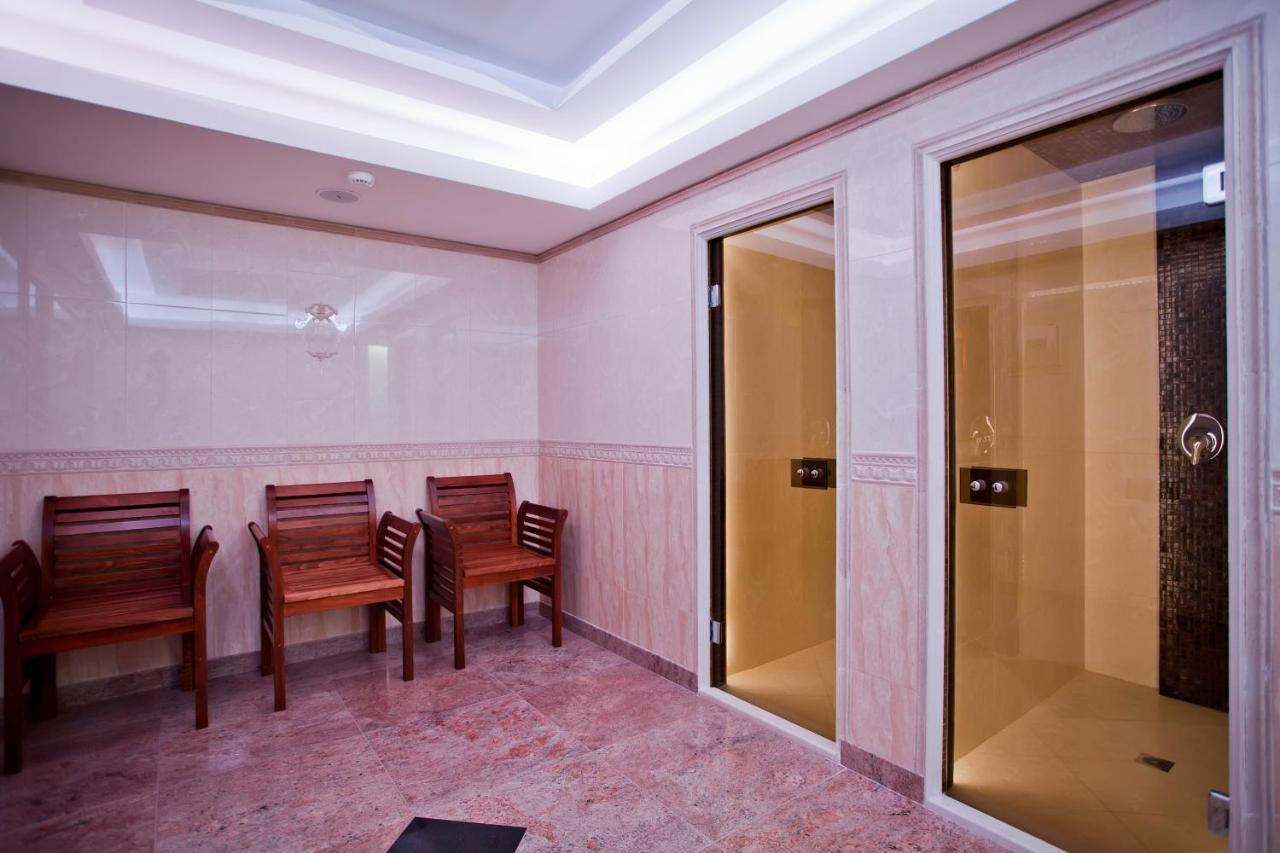 Hotel Incognito Pomorie Buitenkant foto