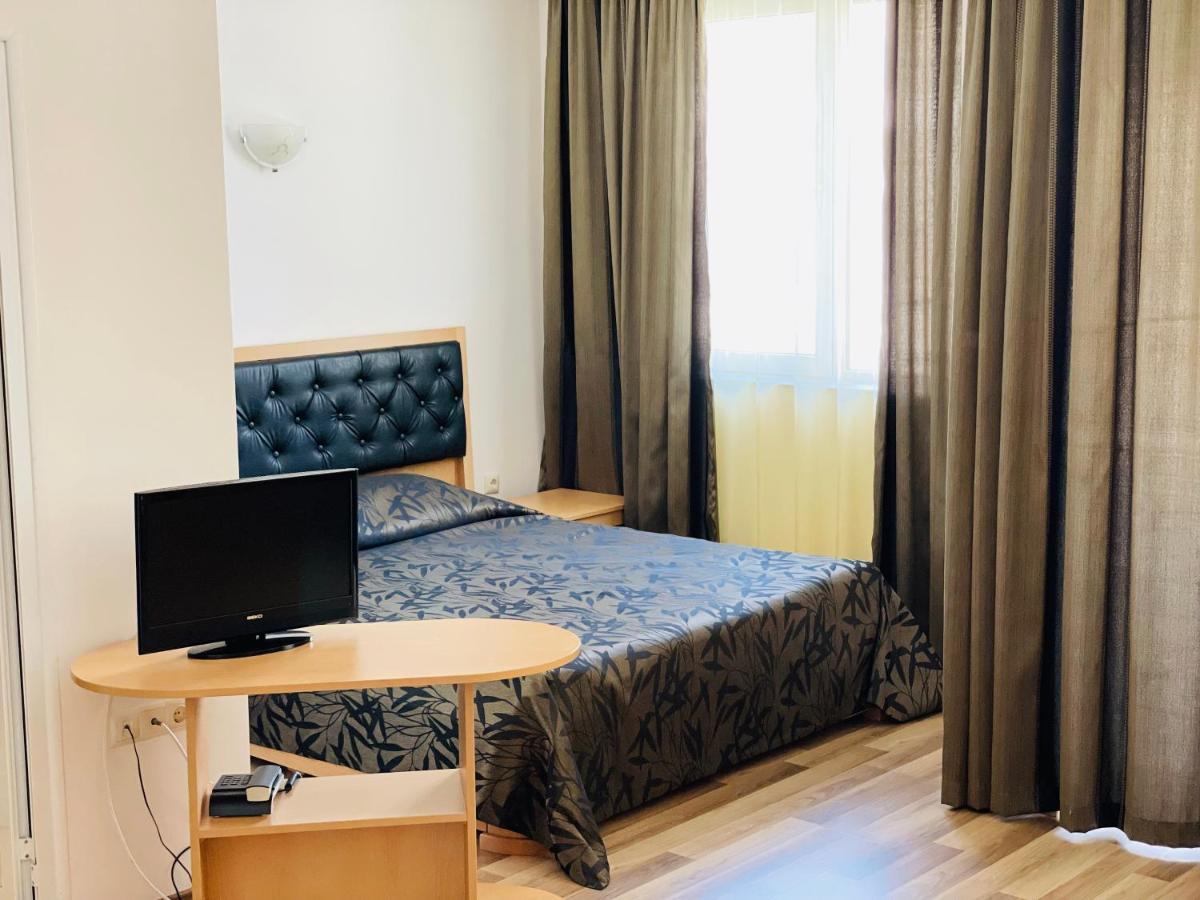 Hotel Incognito Pomorie Buitenkant foto