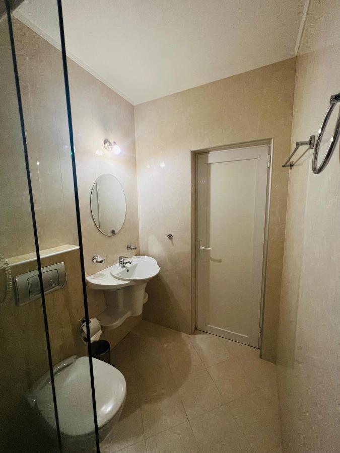 Hotel Incognito Pomorie Buitenkant foto